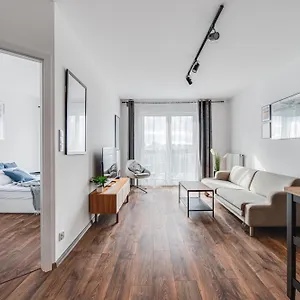 Prime Time - 24h Check -in - Parking W Cenie Apartament