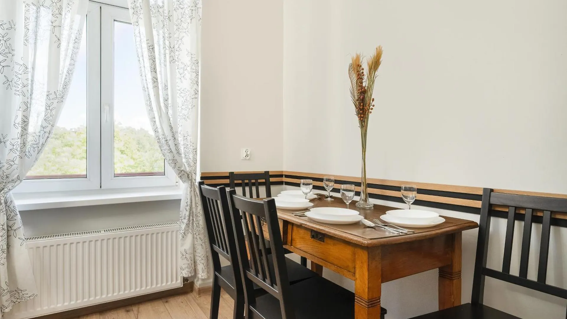 Komfortowy Apartament Blisko Rzeki We Wroclawiu Z Biurkiem I Wanna By Noclegi Renters