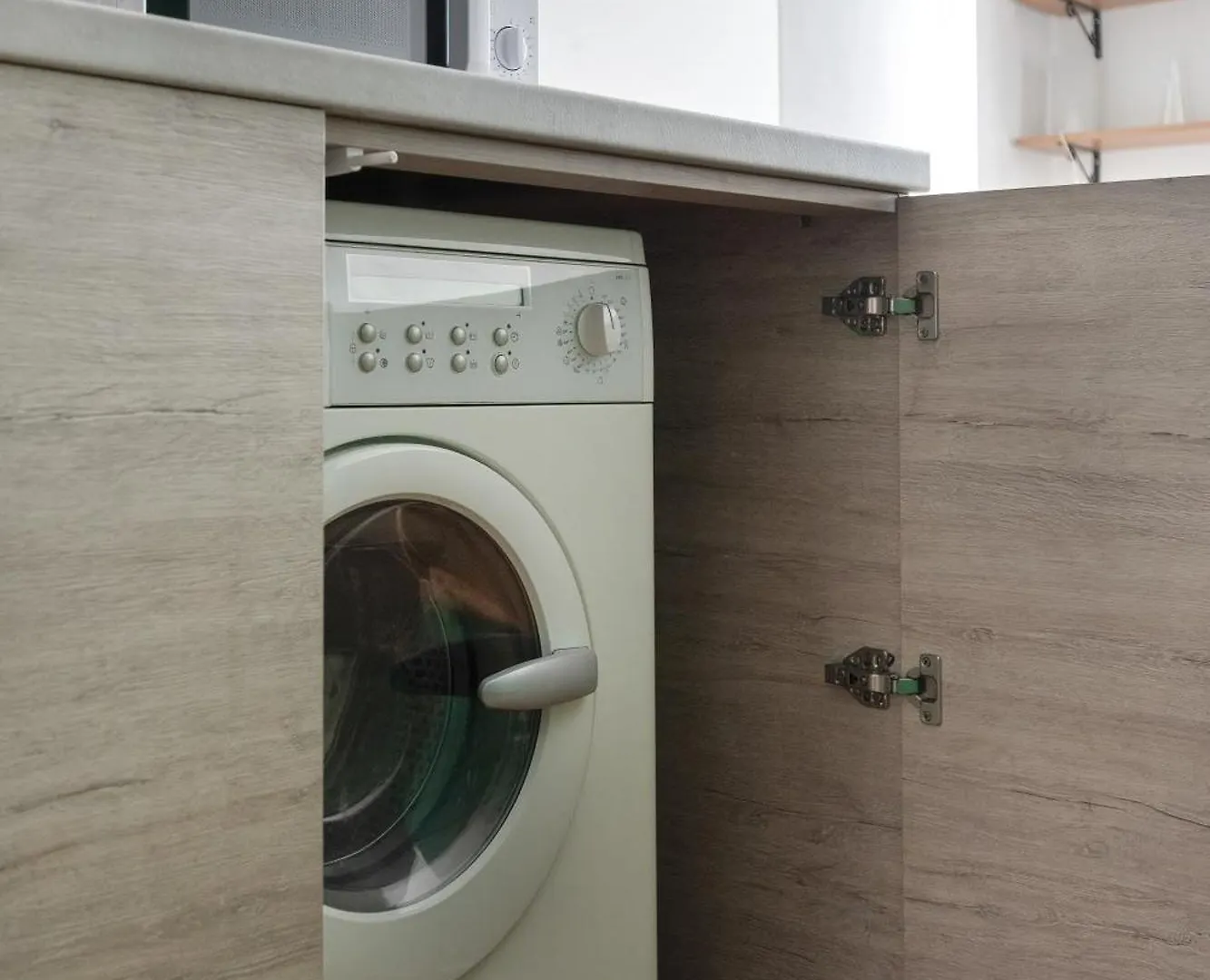 Komfortowy Apartament Blisko Rzeki We Wroclawiu Z Biurkiem I Wanna By Noclegi Renters Polska